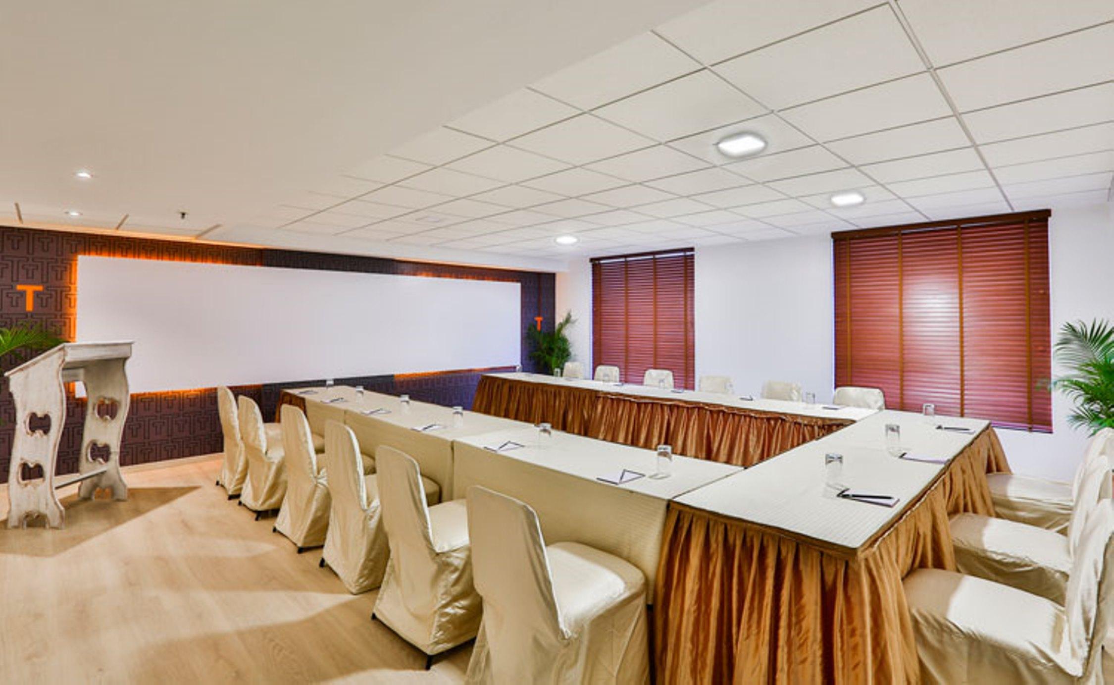 T24 Residency Mumbai International Airport Hotel מראה חיצוני תמונה